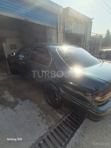 Nissan Maxima-9