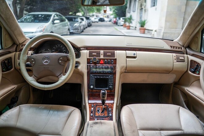 Mercedes E 320 2001, 400,000 km - 3.2 l - Bakı