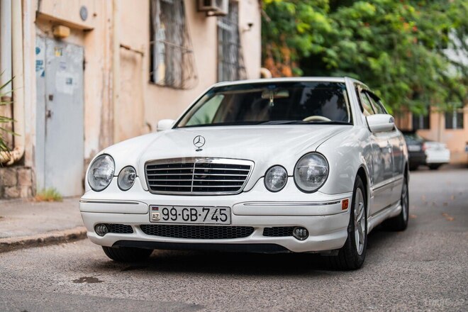 Mercedes E 320 2001, 400,000 km - 3.2 l - Bakı
