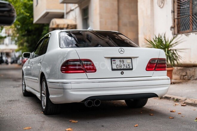 Mercedes E 320 2001, 400,000 km - 3.2 l - Bakı
