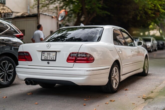 Mercedes E 320 2001, 400,000 km - 3.2 l - Bakı