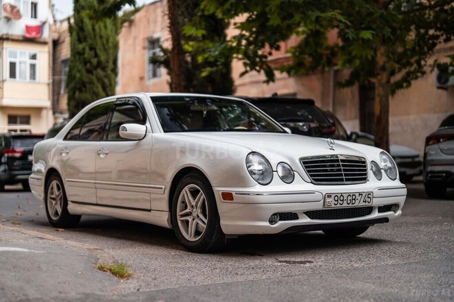 Mercedes E 320 2001, 400,000 km - 3.2 l - Bakı