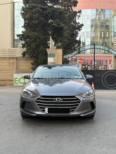 Hyundai Elantra 2017, 35,000 km - 2.0 l - Bakı