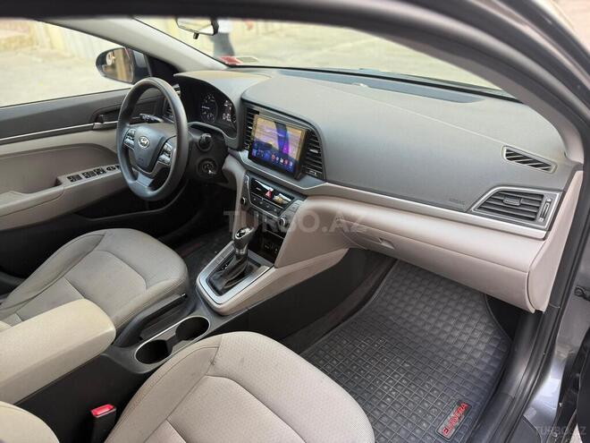 Hyundai Elantra 2017, 35,000 km - 2.0 l - Bakı