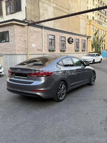 Hyundai Elantra 2017, 35,000 km - 2.0 l - Bakı