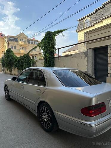 Mercedes E 280 2001, 345,000 km - 2.8 l - Bakı