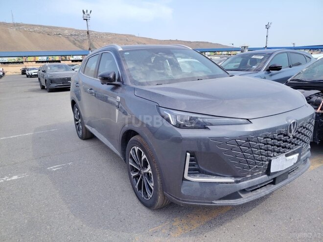 Changan CS 55 Plus 2025, 0 km - 1.5 л - Bakı