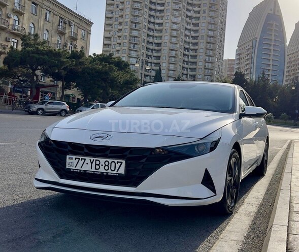 Hyundai Elantra 2023, 52,800 km - 1.6 l - Bakı