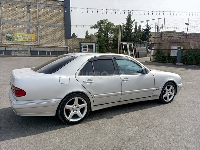 Mercedes E 280 1999, 685,360 km - 2.8 l - Bakı