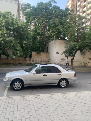 Mercedes C 220 d 1999, 436,000 km - 2.2 l - Bakı