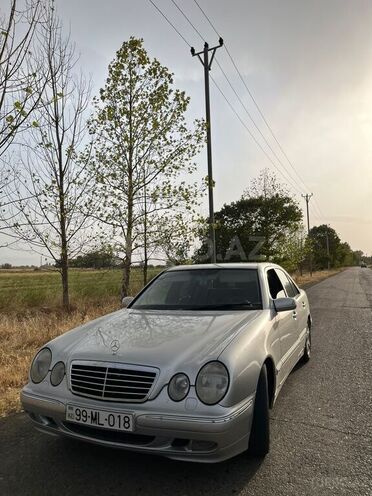 Mercedes E 270 2000, 200,000 km - 2.7 l - Ağcabədi