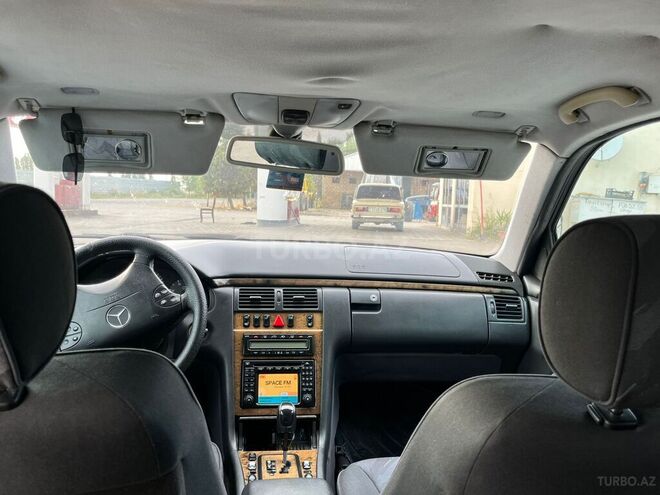 Mercedes E 270 2000, 200,000 km - 2.7 l - Ağcabədi