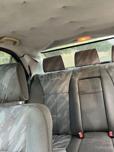 Mercedes E 270 2000, 200,000 km - 2.7 l - Ağcabədi