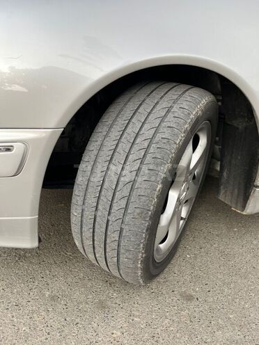 Mercedes E 270 2000, 200,000 km - 2.7 l - Ağcabədi
