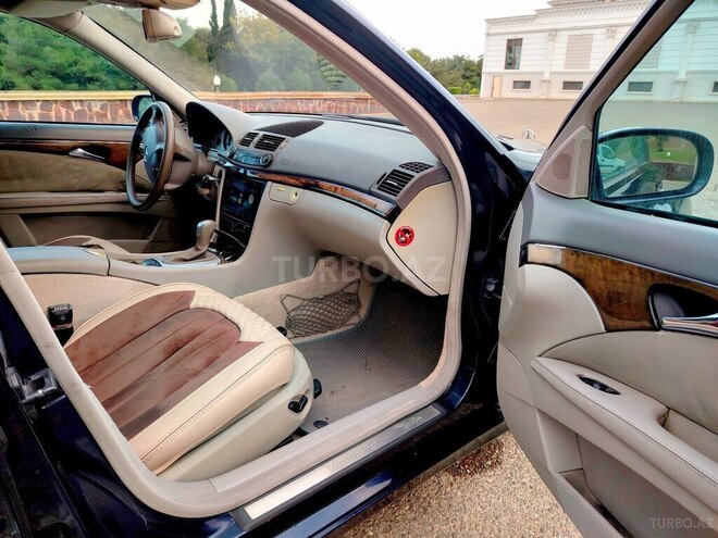 Mercedes E 270 2002, 394,000 km - 2.7 l - Tovuz