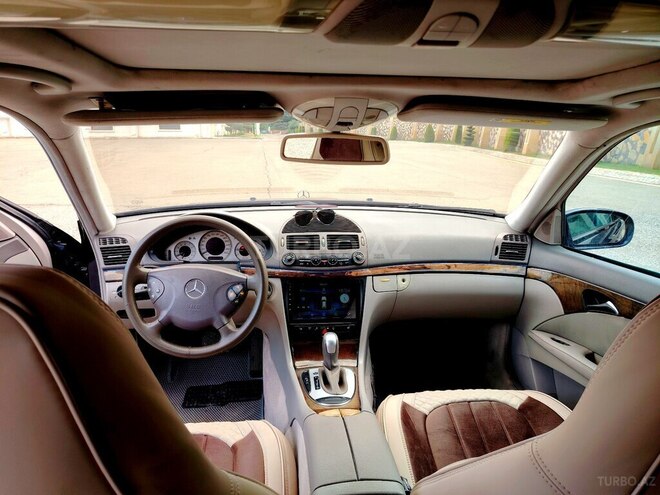Mercedes E 270 2002, 394,000 km - 2.7 l - Tovuz