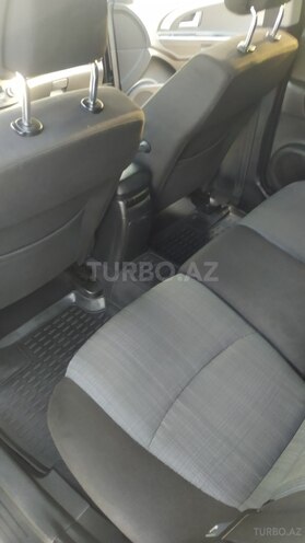 Kia  2011, 263,000 km - 1.6 l - Bakı