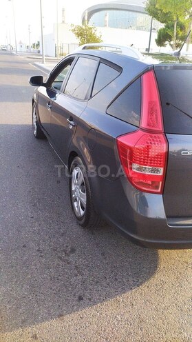 Kia  2011, 263,000 km - 1.6 l - Bakı