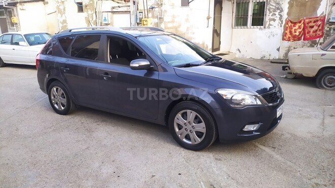 Kia  2011, 263,000 km - 1.6 l - Bakı