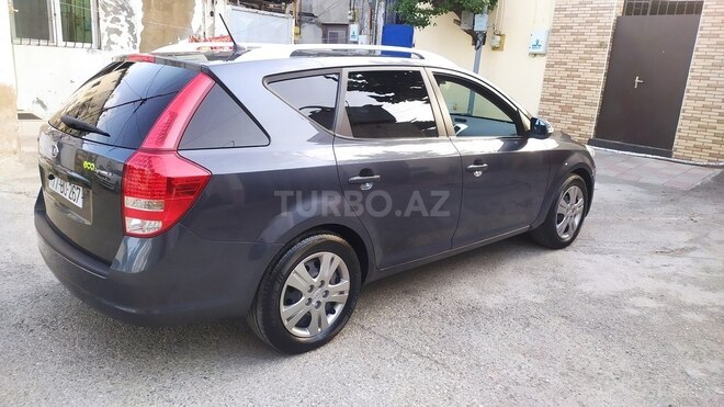 Kia  2011, 263,000 km - 1.6 l - Bakı