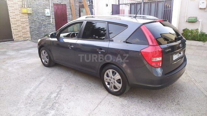Kia  2011, 263,000 km - 1.6 l - Bakı