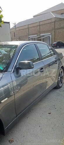 BMW 525 2005, 285,000 km - 2.5 l - Bakı