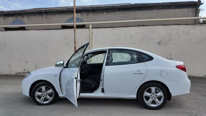 Hyundai Elantra 2009, 94,491 km - 2.0 л - Bakı