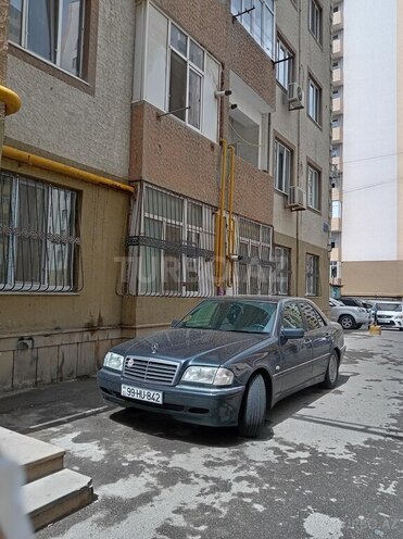 Mercedes C 180 1999, 370,000 km - 1.8 l - Masallı