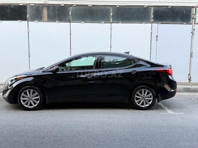 Hyundai Elantra 2015, 276,807 km - 1.8 l - Bakı