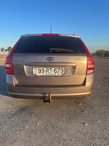 Kia  2010, 271,450 km - 1.6 l - Bakı