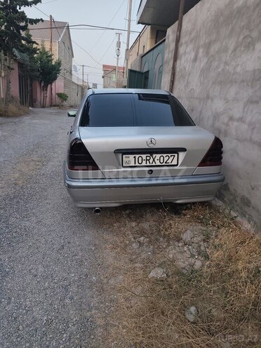 Mercedes C 220 d 1993, 650,000 km - 2.2 l - Bakı