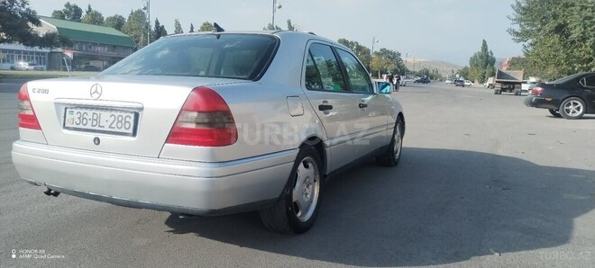 Mercedes C 280 1994, 320,000 km - 2.8 l - Qəbələ