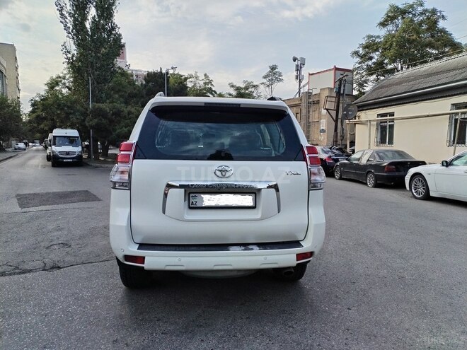 Toyota Land Cruiser Prado 2010, 224,505 km - 2.7 л - Bakı