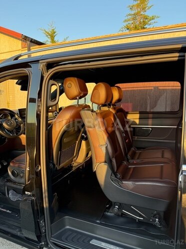 Mercedes V 250 2018, 129,000 km - 2.2 l - Bakı