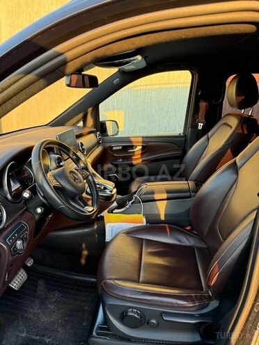 Mercedes V 250 2018, 129,000 km - 2.2 l - Bakı
