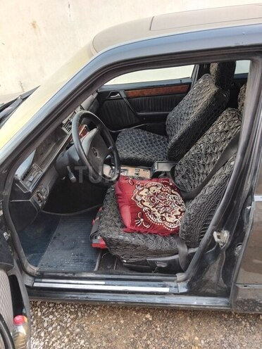 Mercedes E 300 d 1990, 782,000 km - 3.0 л - Bakı