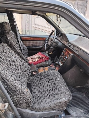 Mercedes E 300 d 1990, 782,000 km - 3.0 л - Bakı