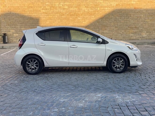 Toyota Aqua 2017, 81,000 km - 1.5 l - Bakı
