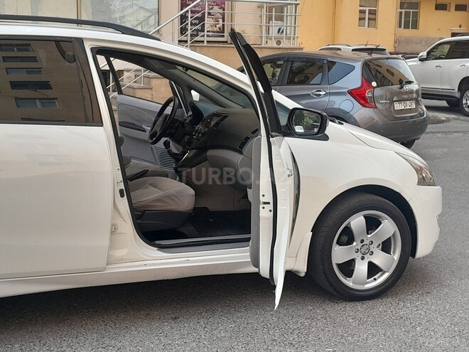 Mitsubishi Grandis 2005, 325,413 km - 2.4 l - Sumqayıt