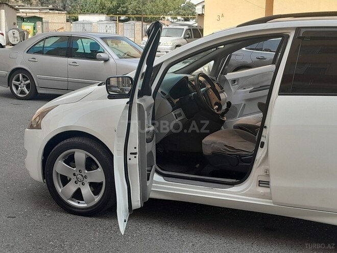 Mitsubishi Grandis 2005, 325,413 km - 2.4 l - Sumqayıt