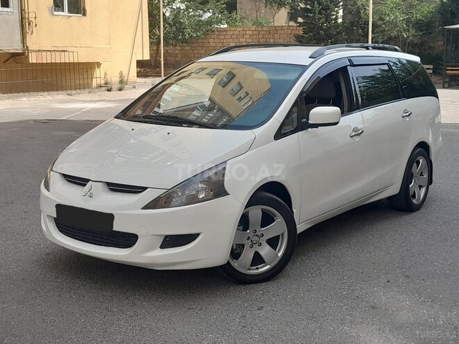 Mitsubishi Grandis 2005, 325,413 km - 2.4 l - Sumqayıt