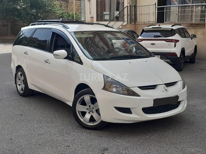 Mitsubishi Grandis 2005, 325,413 km - 2.4 l - Sumqayıt