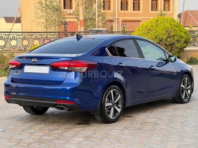 Kia Forte 2017, 84,000 km - 2.0 l - Bakı