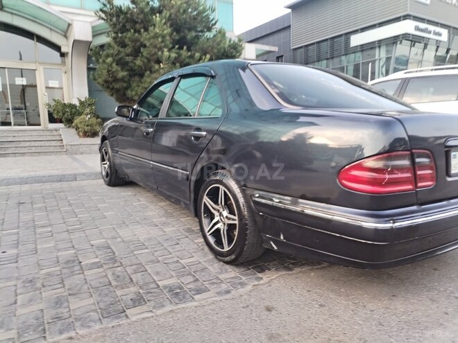 Mercedes E 230 1996, 558,200 km - 2.3 l - Bakı