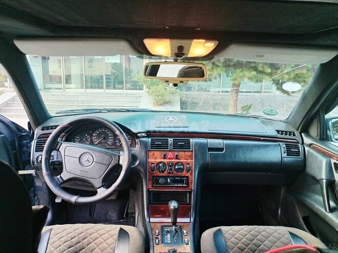 Mercedes E 230 1996, 558,200 km - 2.3 l - Bakı