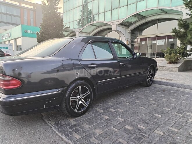 Mercedes E 230 1996, 558,200 km - 2.3 l - Bakı
