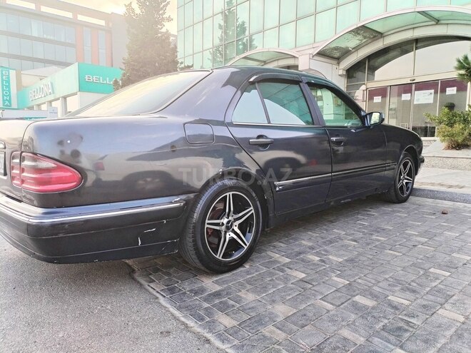 Mercedes E 230 1996, 558,200 km - 2.3 l - Bakı