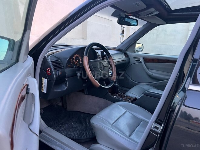 Mercedes C 230 2000, 291,371 km - 2.3 l - Xırdalan