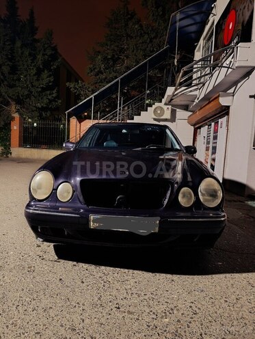 Mercedes E 270 2000, 385,000 km - 2.7 l - Bakı