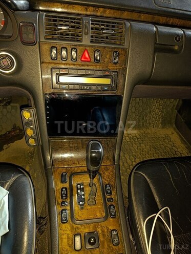 Mercedes E 270 2000, 385,000 km - 2.7 l - Bakı